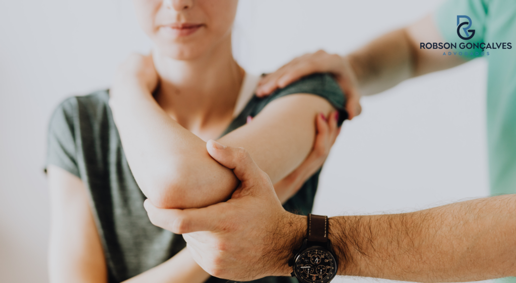 CID M25: quais benefícios do INSS pedir?